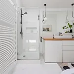 Stunning 120M2 Penthouse With Terrace, Mitte Berlín