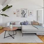 Stunning 120M2 Penthouse With Terrace, Mitte Lägenhet *