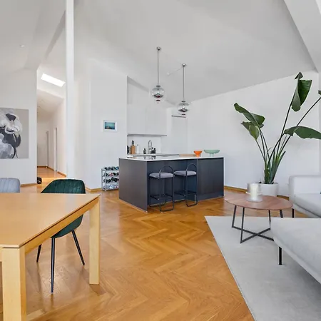 Lägenhet Stunning 120M2 Penthouse With Terrace, Mitte *