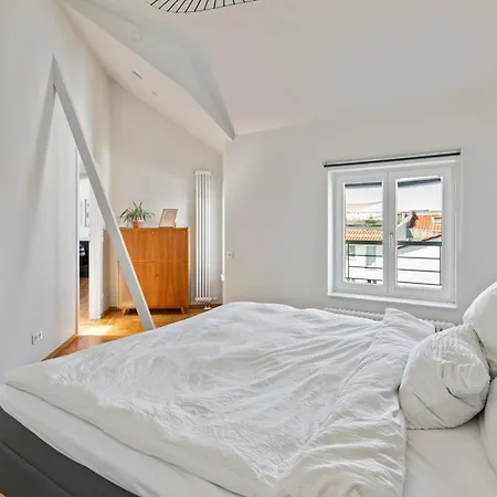 Stunning 120M2 Penthouse With Terrace, Mitte * Berlin